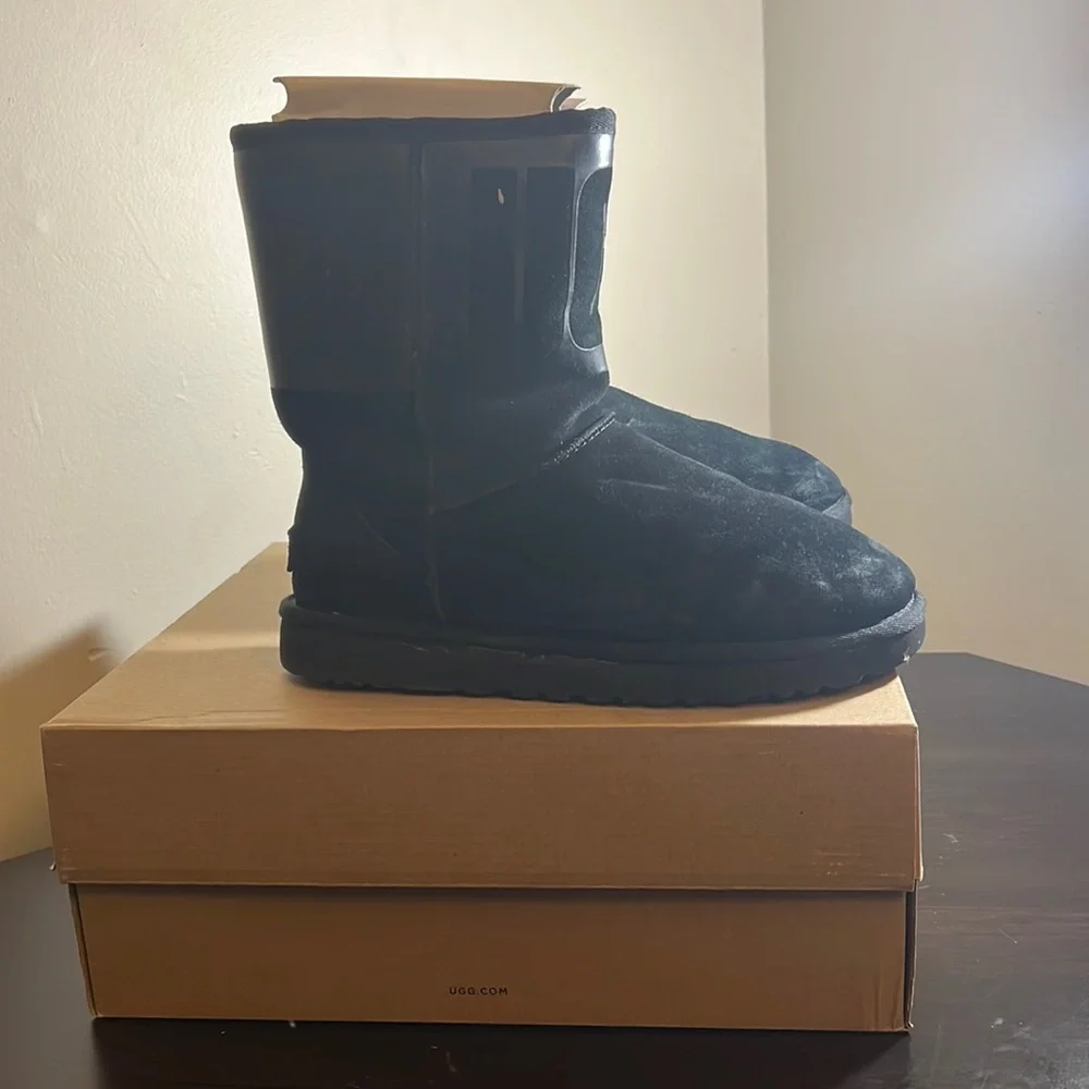 Boots - Picture 2 of 4